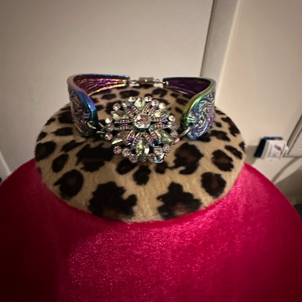 Iridescent Bracelet with Crystal Flower